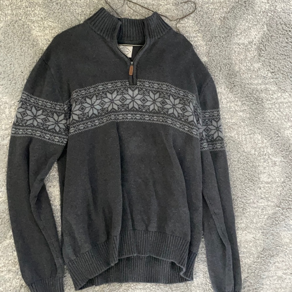 Gray Sweater XL
